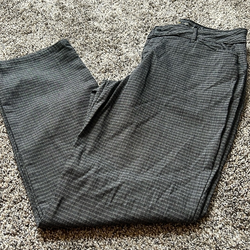 Lee petite relaxed fit pants